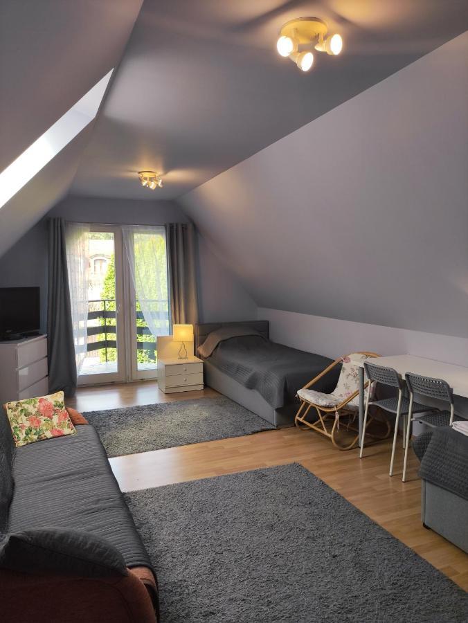 Apartamento Dom Na Zaciszu Varsovia Exterior foto