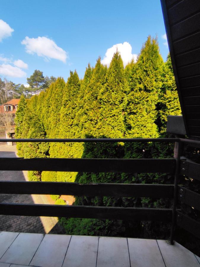 Apartamento Dom Na Zaciszu Varsovia Exterior foto