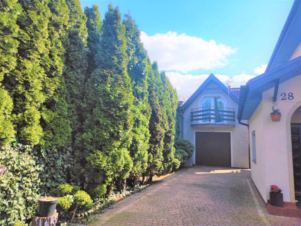 Apartamento Dom Na Zaciszu Varsovia Exterior foto