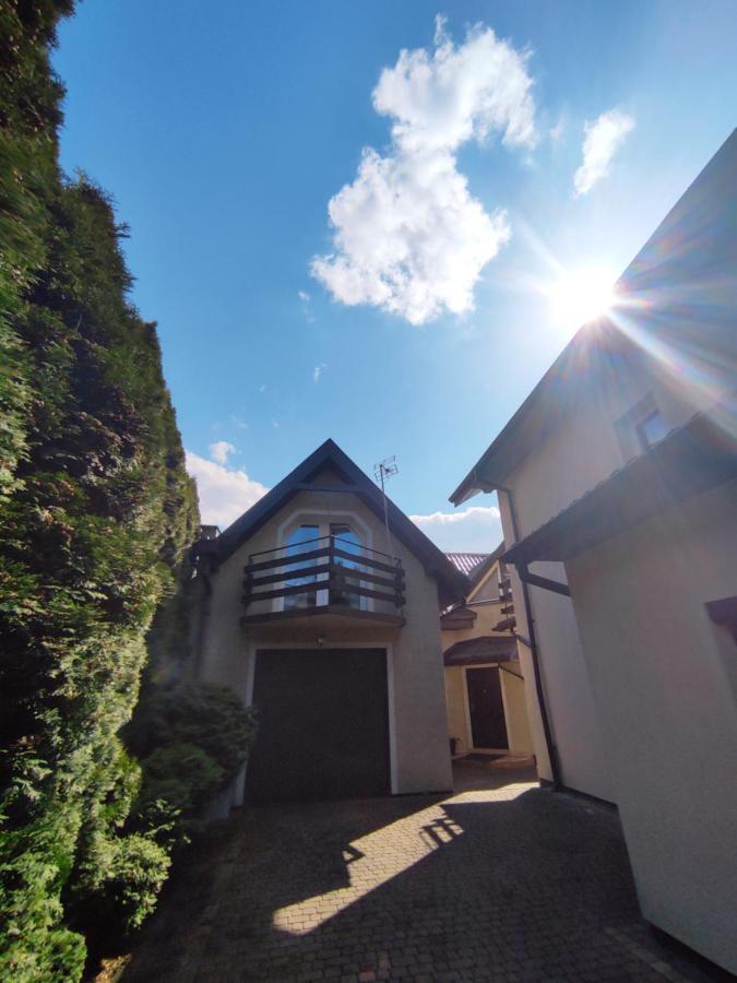 Apartamento Dom Na Zaciszu Varsovia Exterior foto