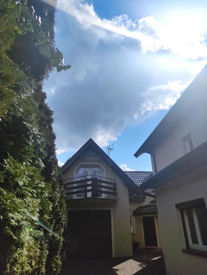 Apartamento Dom Na Zaciszu Varsovia Exterior foto