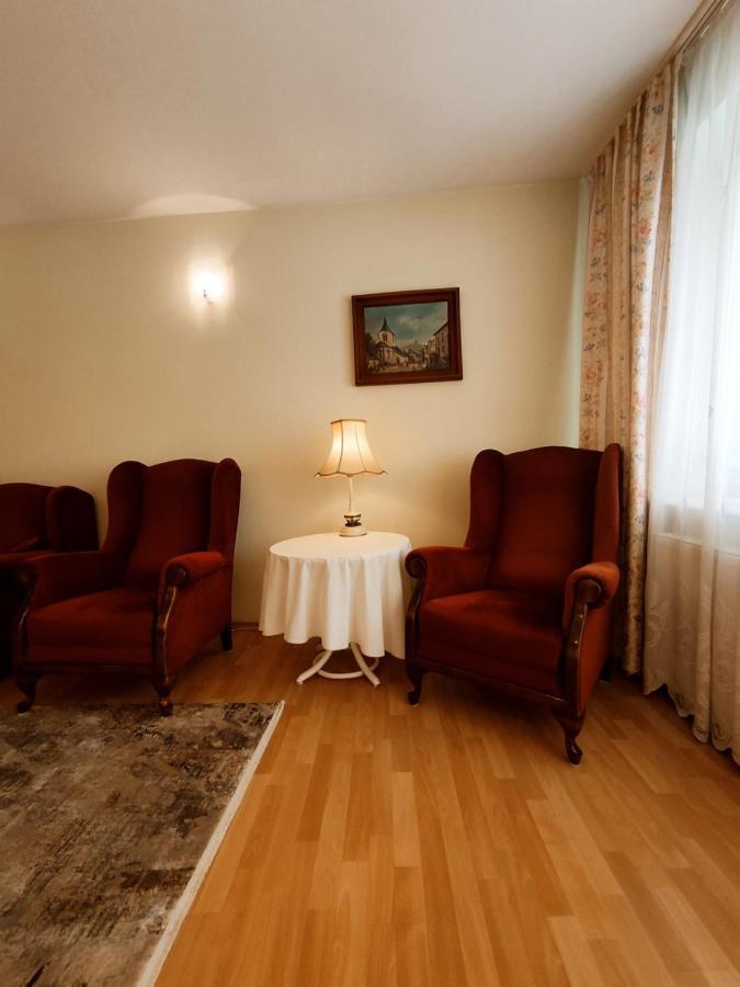 Apartamento Dom Na Zaciszu Varsovia Exterior foto